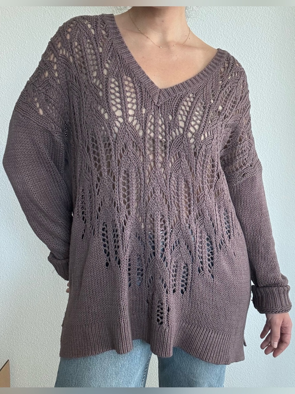 Kimchi Blue Urban Outfitters Mauve Open Knit V-Neck Oversized Sweater M
